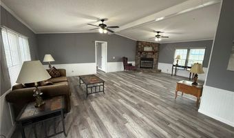 16007 Oval Ave, Altamont, MO 64620