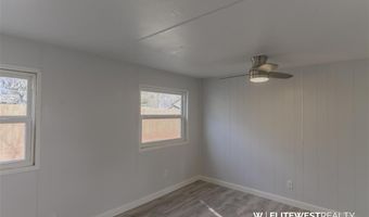 23 3rd Ave W, Deaver, WY 82421