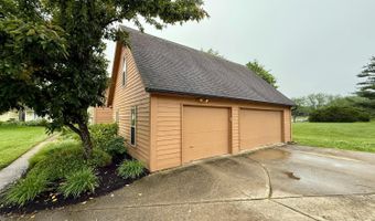 14 Beechwood Ct, Batesville, IN 47006