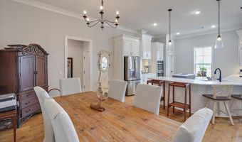 221 Lost Oak Ln, Brandon, MS 39047