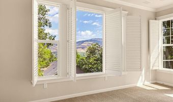 461 Holly St, Ashland, OR 97520