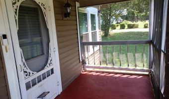 2306 Daywell St, Alexander City, AL 35010