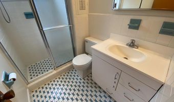 6411 E HALBERT Rd, Bethesda, MD 20817