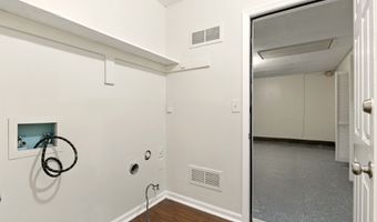 200 Pine Brg, Alpharetta, GA 30022