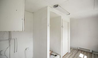 125 S Heckart St, Algona, IA 50511