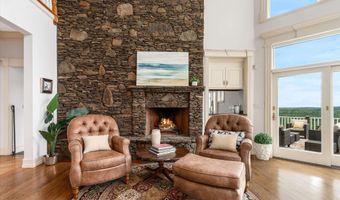 64 Sterling Pl, Bow, NH 03304