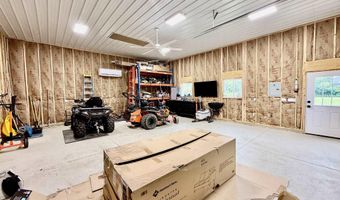 1538 Ashley Ln, Allenton, MI 48002