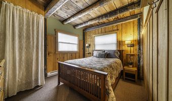 7515 Hyatt Prairie Rd, Ashland, OR 97520