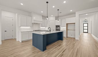 912 Highlands Ave, Aledo, TX 76008