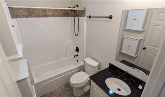 9715 KINGLET Dr, Baton Rouge, LA 70809