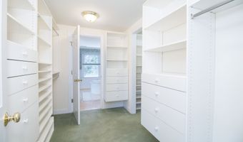 60 Island View Ave, Branford, CT 06405