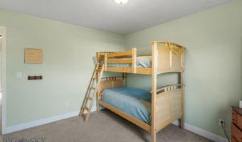 60 Clinton Ln, Belgrade, MT 59714