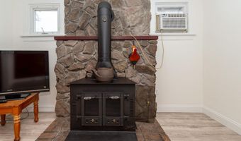 30 2nd St St, Franklinville, NJ 08322