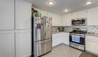 312 Windmere St, Henderson, NV 89074