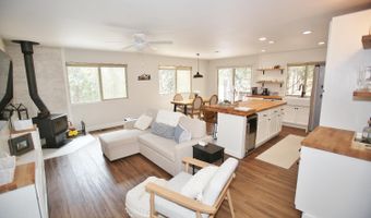 2650 Country Club Dr, Arnold, CA 95223