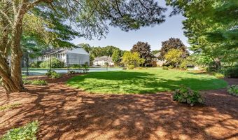 13 Mansion Woods Dr H, Agawam, MA 01001