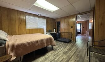 1792 Hill Ave, Albany, OH 45710