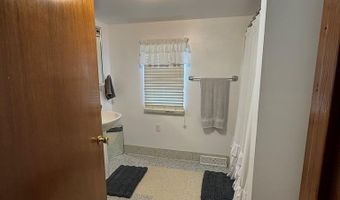 90 Healms Rd, Bassett, VA 24055