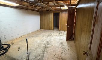 199 Williamsburg Ln, Athens, GA 30605