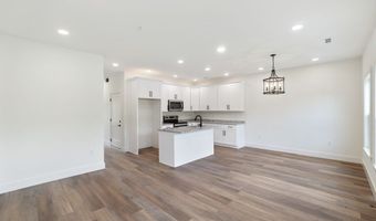 338 Legends Cir, Baxter, TN 38544