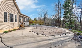 227 Landbridge Dr, Altamont, NY 12009