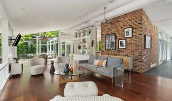 7201 BROXBURN Dr, Bethesda, MD 20817