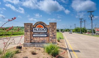 417 Rolling Hills Dr, Aledo, TX 76008