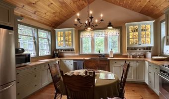 1665 Frazier Hill Rd, Benson, VT 05731