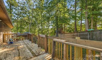 30 Brentwood Dr, Asheville, NC 28806