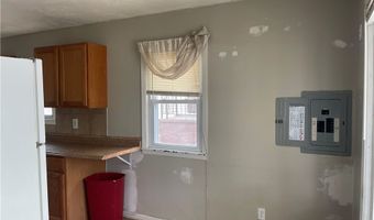 353 Gibbs Rd, Akron, OH 44312
