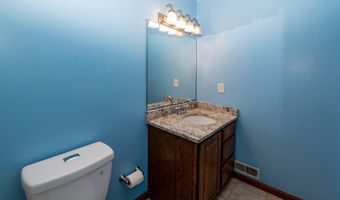 9382 Royal Oak Dr, Alexandria, KY 41001
