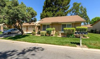 17219 Village 17, Camarillo, CA 93012