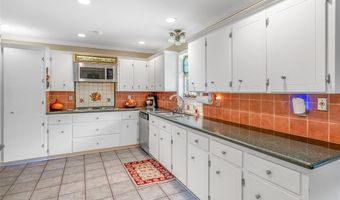 720 Cobblestone Dr, Shreveport, LA 71106