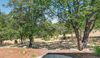 167 Tessa Ln, Ashland, OR 97520