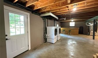 319 Lindenwood Blvd, Alton, IL 62002