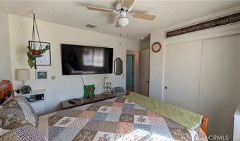 28210 Desert Vw, Apple Valley, CA 92308