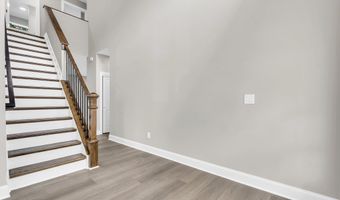70 Seurat St, Barnegat, NJ 08005