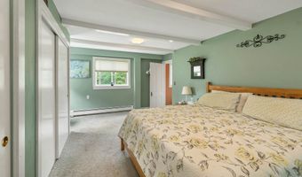 64 N Amherst Rd, Bedford, NH 03110