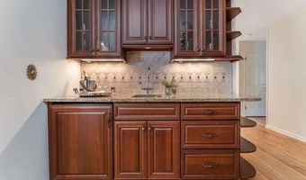 1 CRAIG Rd, Annandale, NJ 08801