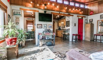 208 W Shore Dr, Arcadia, OK 73007