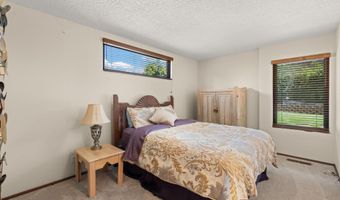 2740 TRAMWAY Cir NE, Albuquerque, NM 87122