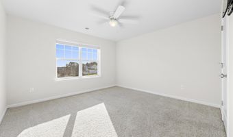 100 Fawcett Blvd, Barnegat, NJ 08005