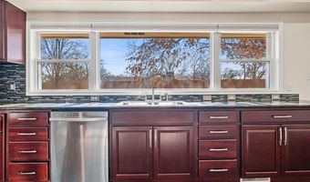 3429 Woodland Rd, Bartlesville, OK 74006