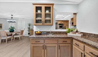 543 Eldorado Dr, Escondido, CA 92025