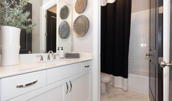 5049 Shirley Oaks Dr 312, Peachtree Corners, GA 30092