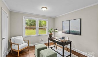 3320 Eastwood Dr, Charlotte, NC 28205