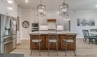 8800 Stark St, Arcadia, OK 73007