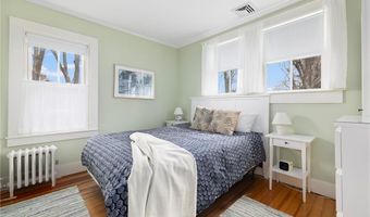 59 Mount Hope Ave, Jamestown, RI 02835