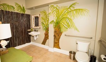 302 Glenn St, Atlantic Beach, NC 28512