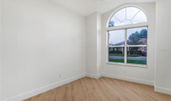2286 LAKE FRANCIS Dr, Apopka, FL 32712